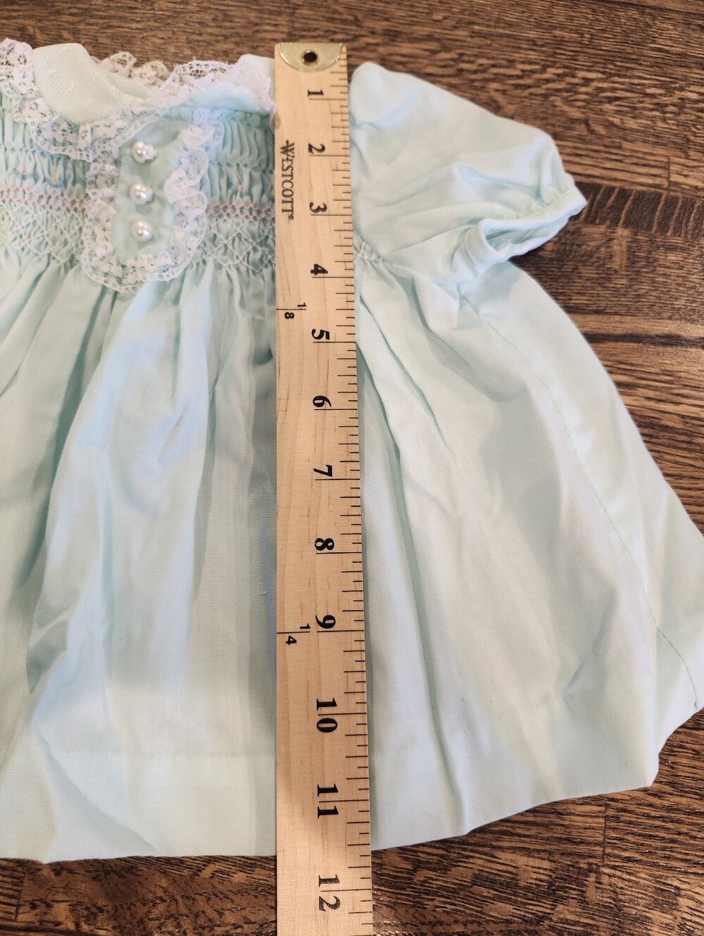 VINTAGE 60s Or 70's Polly Flinders Smocked Baby Dress W Pearls Green 0-3 Month - Picture 7 of 8
